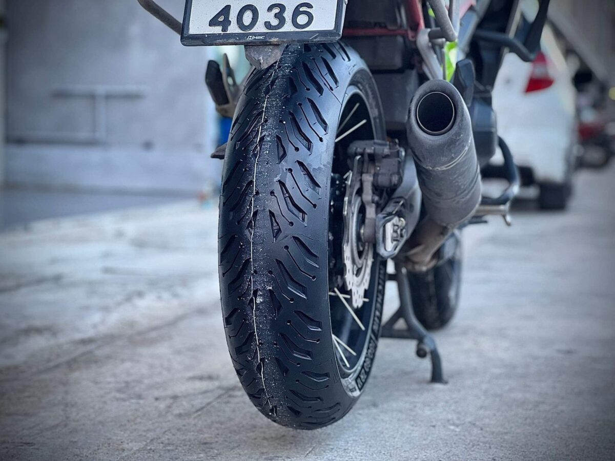 ยางมอเตอร์ไซค์ MICHELIN รุ่น ROAD 6 ขอบ 17, 18, 19 นิ้ว - Image 2