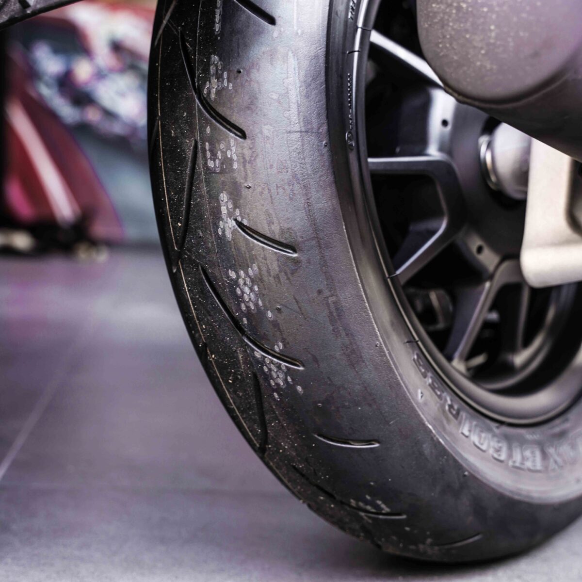 ยาง Bridgestone รุ่น Battlax BT 601SS ขอบ 12 นิ้ว - Image 2