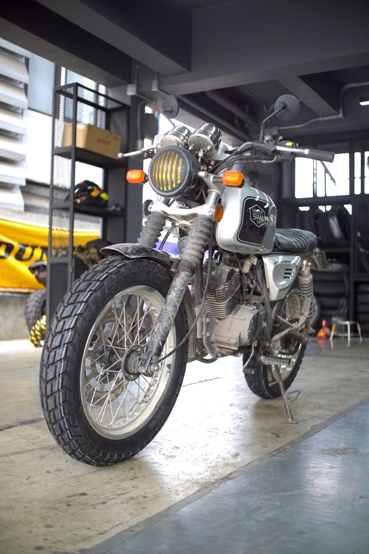 ยางมอเตอร์ไซค์ Vee rubber รุ่น VRM307 , VRM163 ลายยางกึ่งวิบาก - Image 4